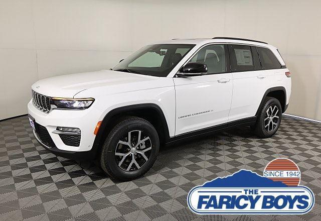 new 2025 Jeep Grand Cherokee car, priced at $45,996