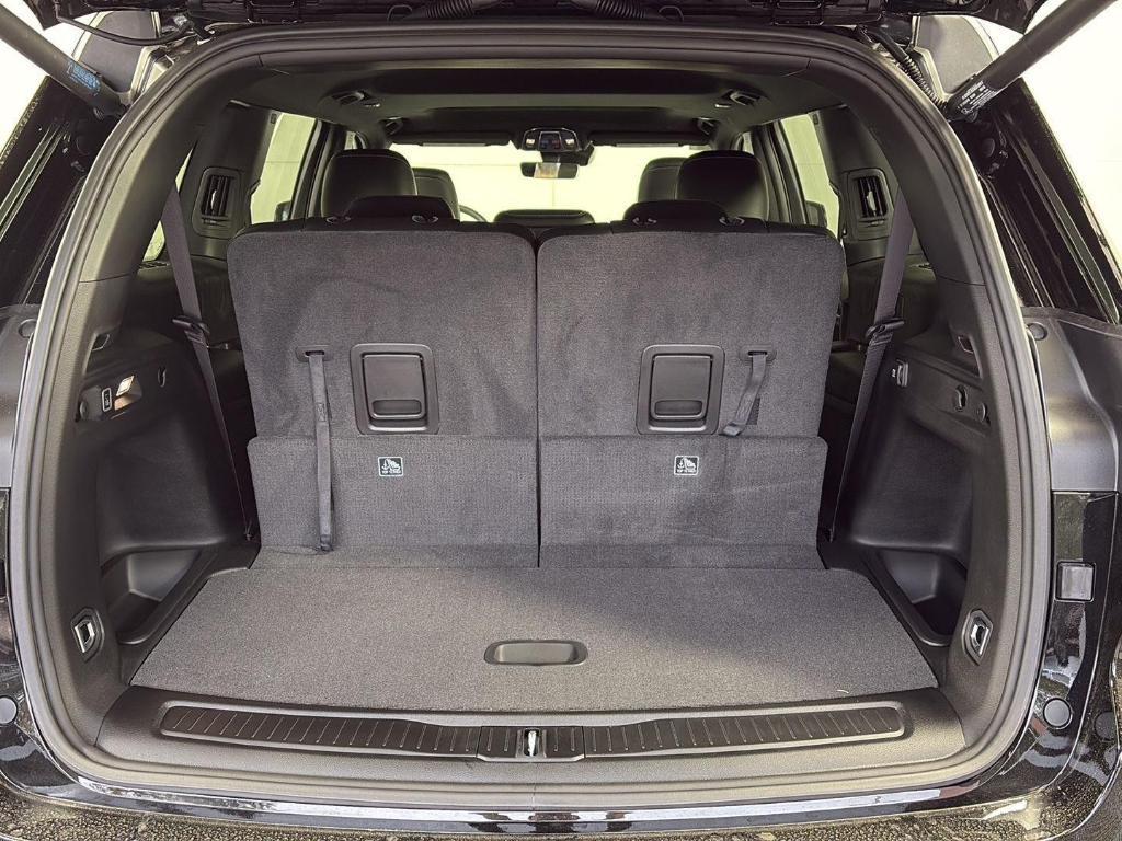 new 2026 Jeep Grand Cherokee L car, priced at $44,863