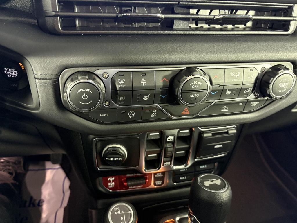 new 2026 Jeep Wrangler car, priced at $53,107