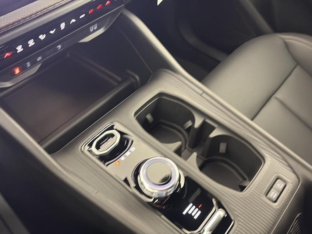 new 2026 Jeep Cherokee car, priced at $37,109