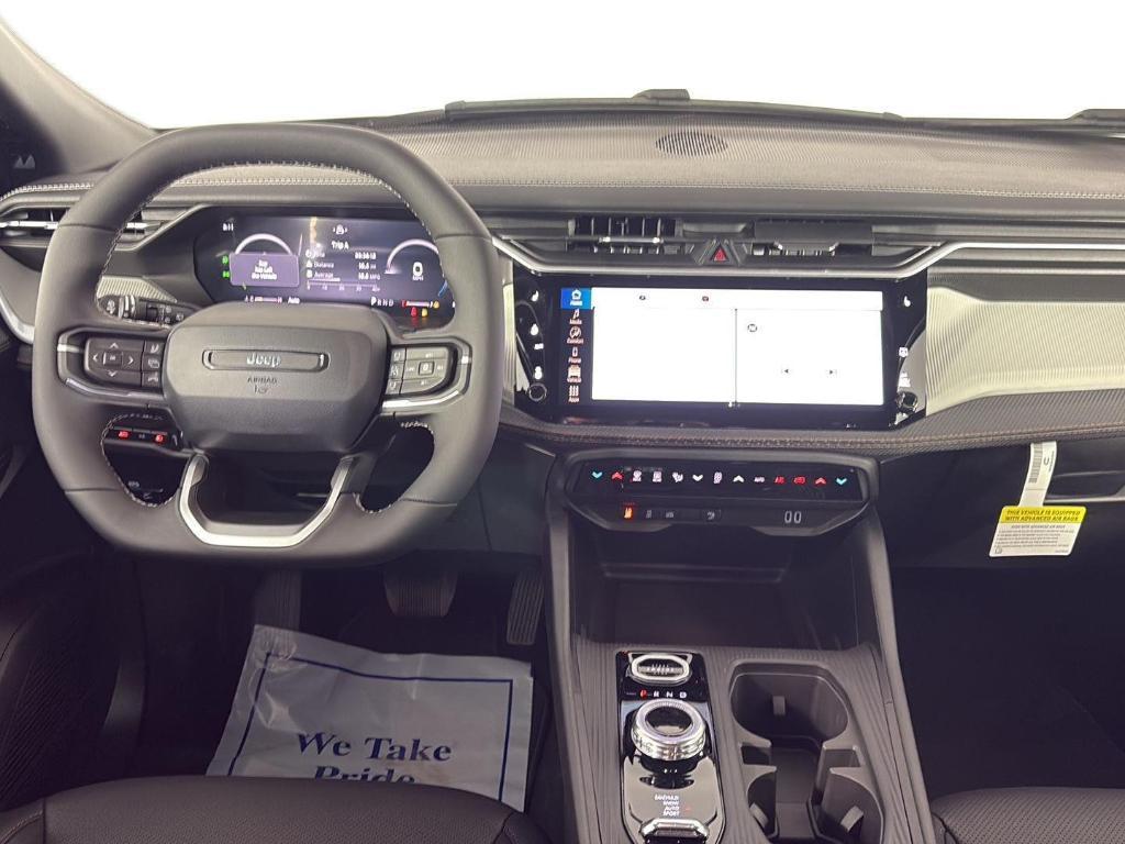 new 2026 Jeep Cherokee car, priced at $37,109
