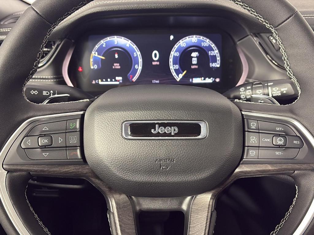 new 2026 Jeep Grand Cherokee car, priced at $47,139