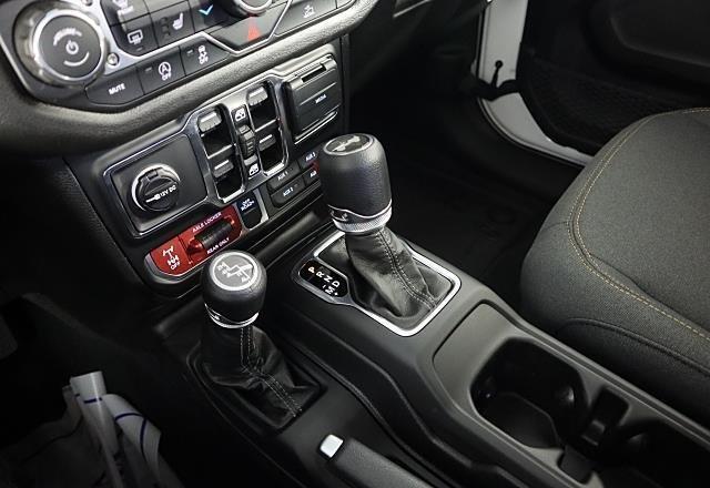 new 2026 Jeep Wrangler car, priced at $48,283