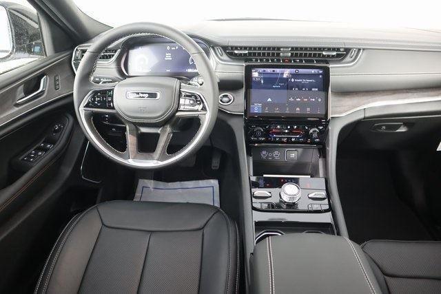 new 2025 Jeep Grand Cherokee L car, priced at $55,082