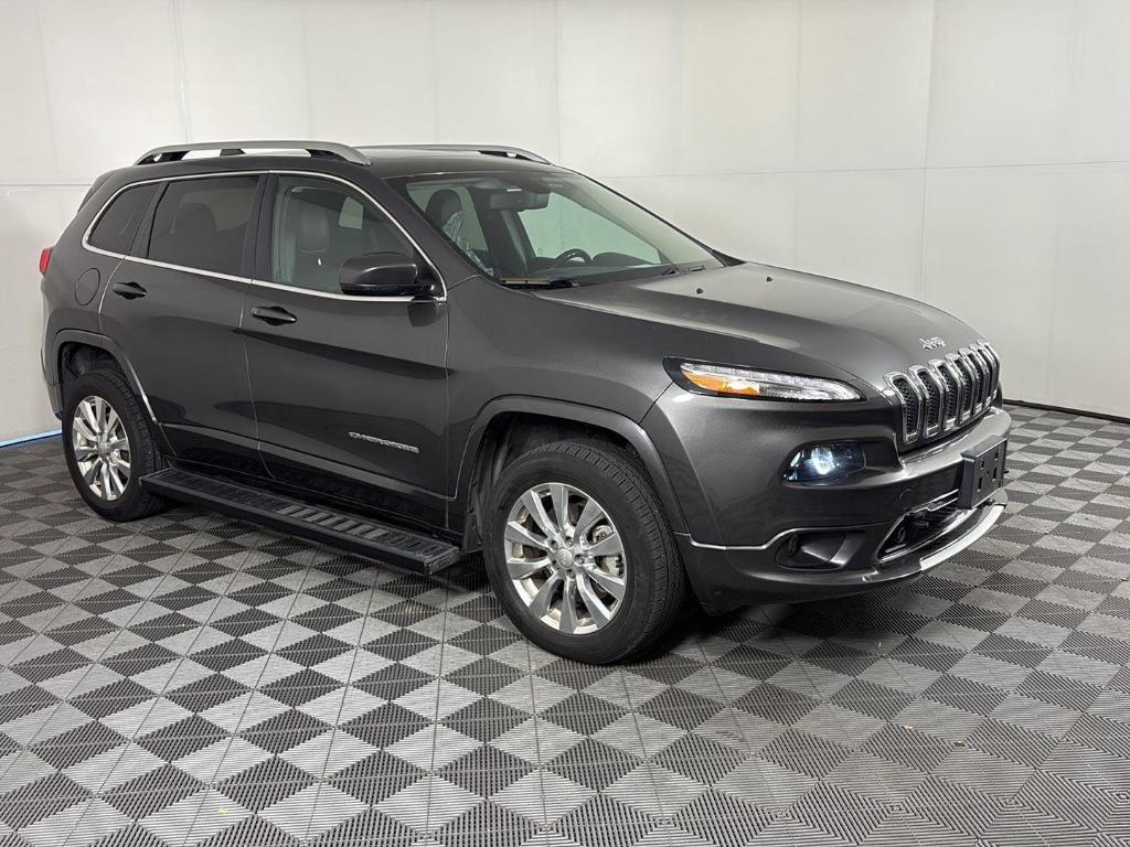 used 2018 Jeep Cherokee car, priced at $18,695