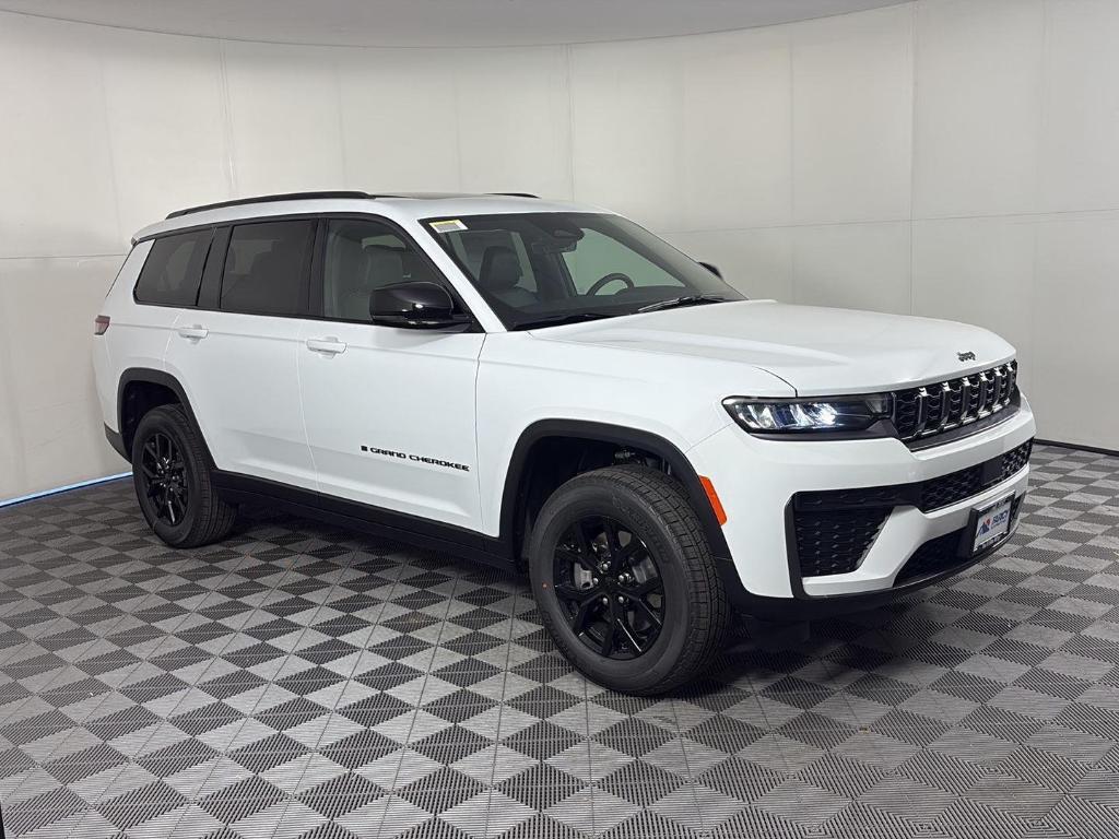new 2026 Jeep Grand Cherokee L car, priced at $42,577