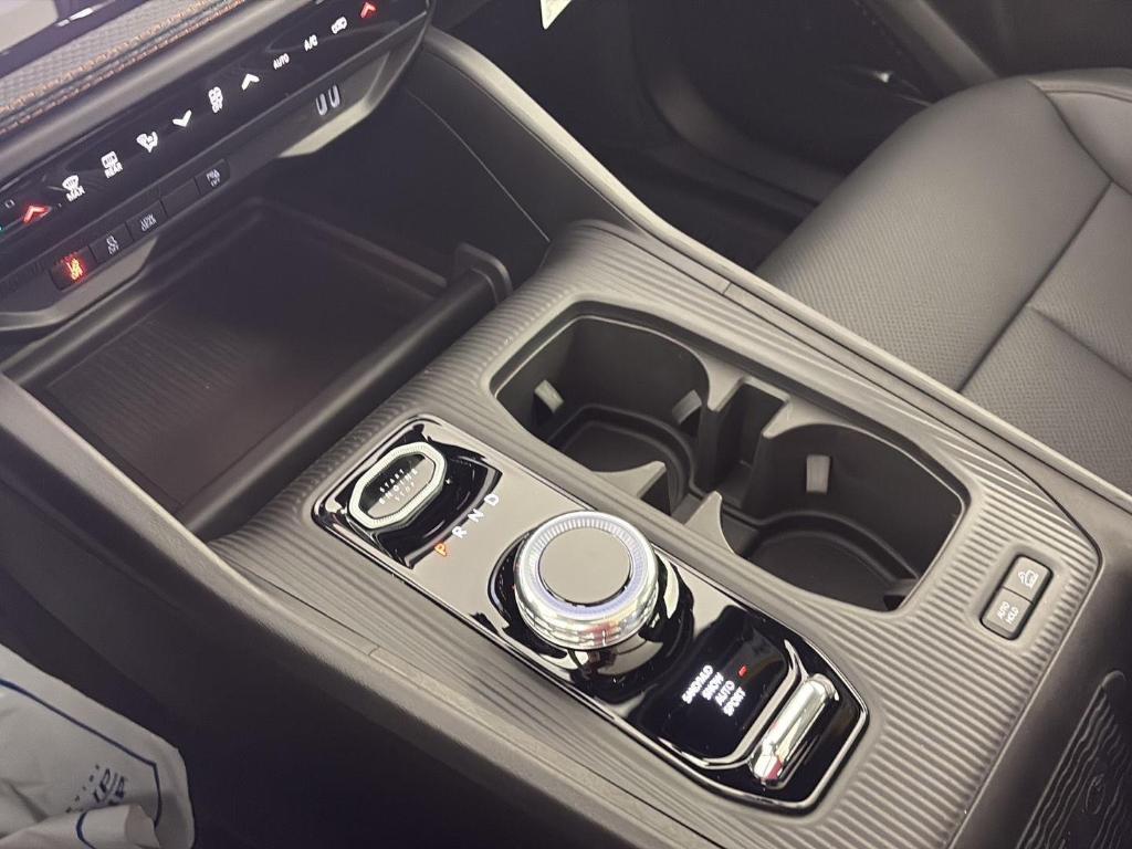 new 2026 Jeep Cherokee car, priced at $41,187