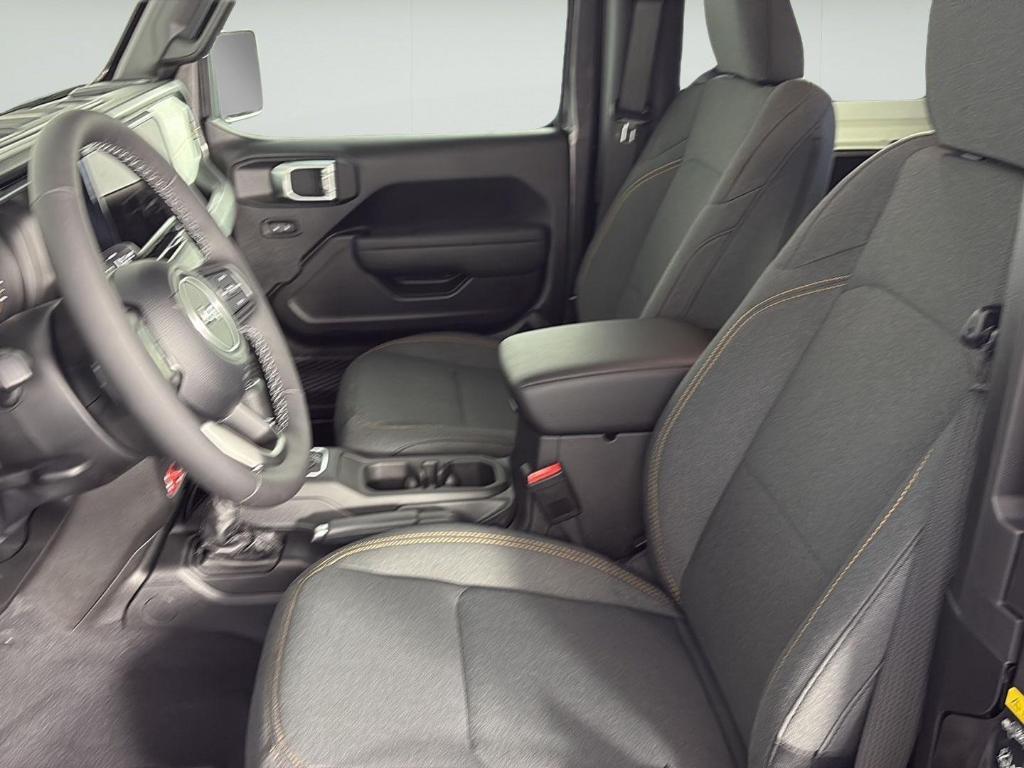 new 2026 Jeep Wrangler car, priced at $46,075