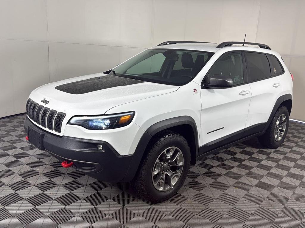 used 2019 Jeep Cherokee car, priced at $17,695
