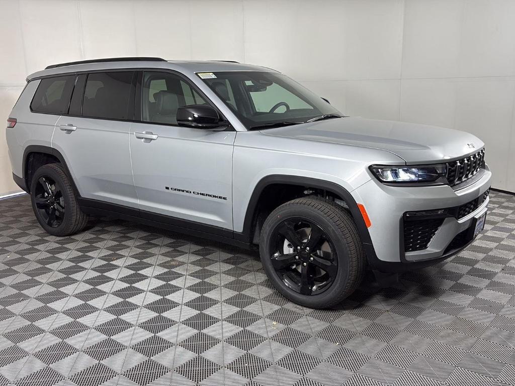 new 2026 Jeep Grand Cherokee L car, priced at $45,715