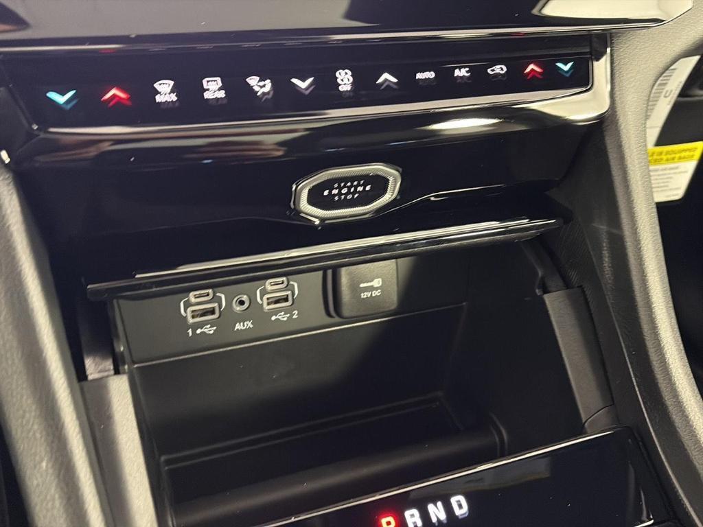 new 2026 Jeep Grand Cherokee car, priced at $42,539