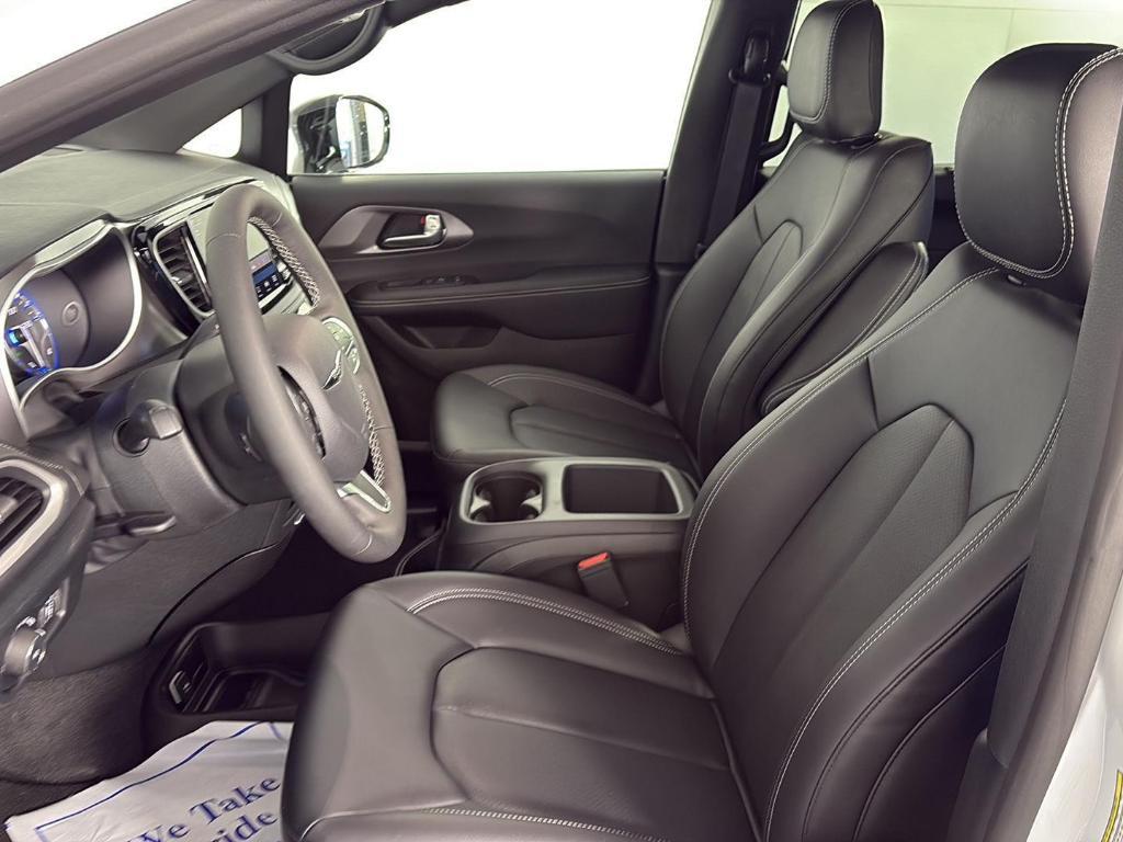 new 2026 Chrysler Pacifica car, priced at $45,249
