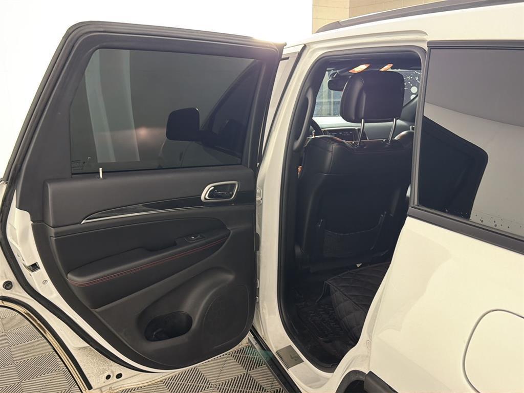 used 2018 Jeep Grand Cherokee car, priced at $22,495
