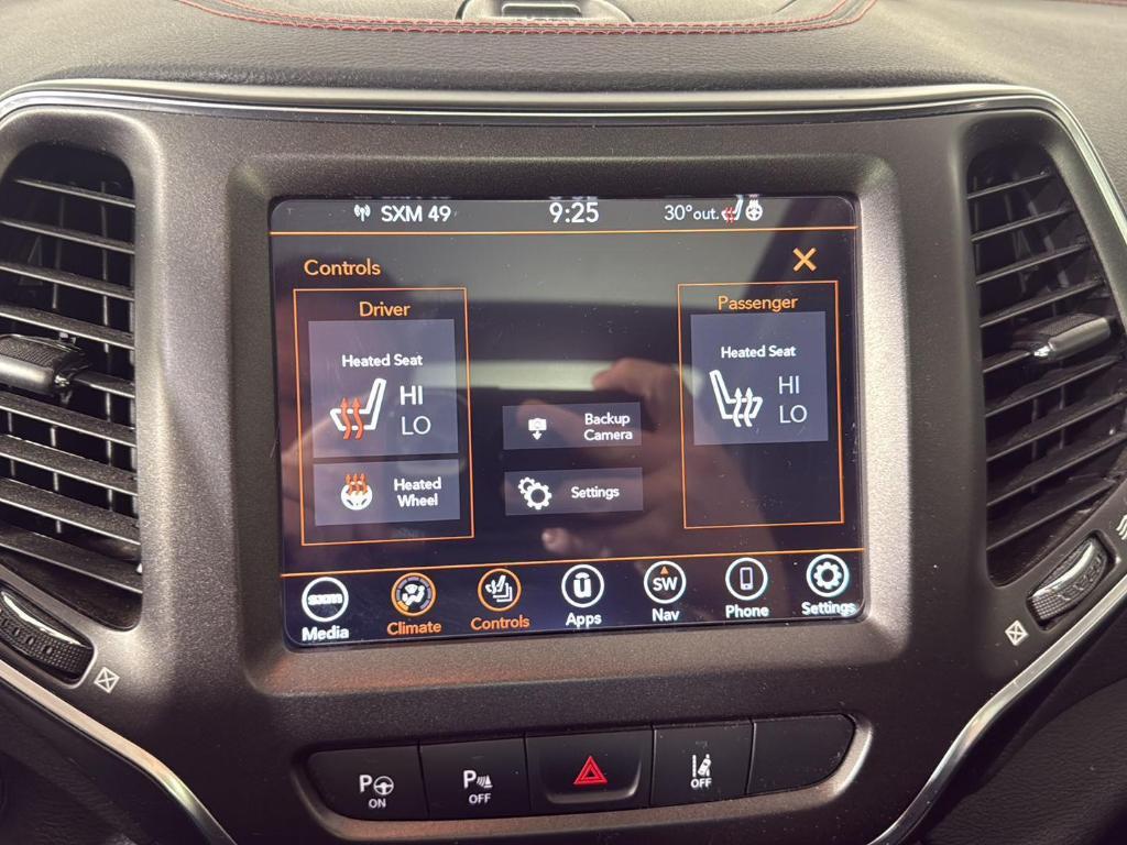 used 2021 Jeep Cherokee car, priced at $23,995