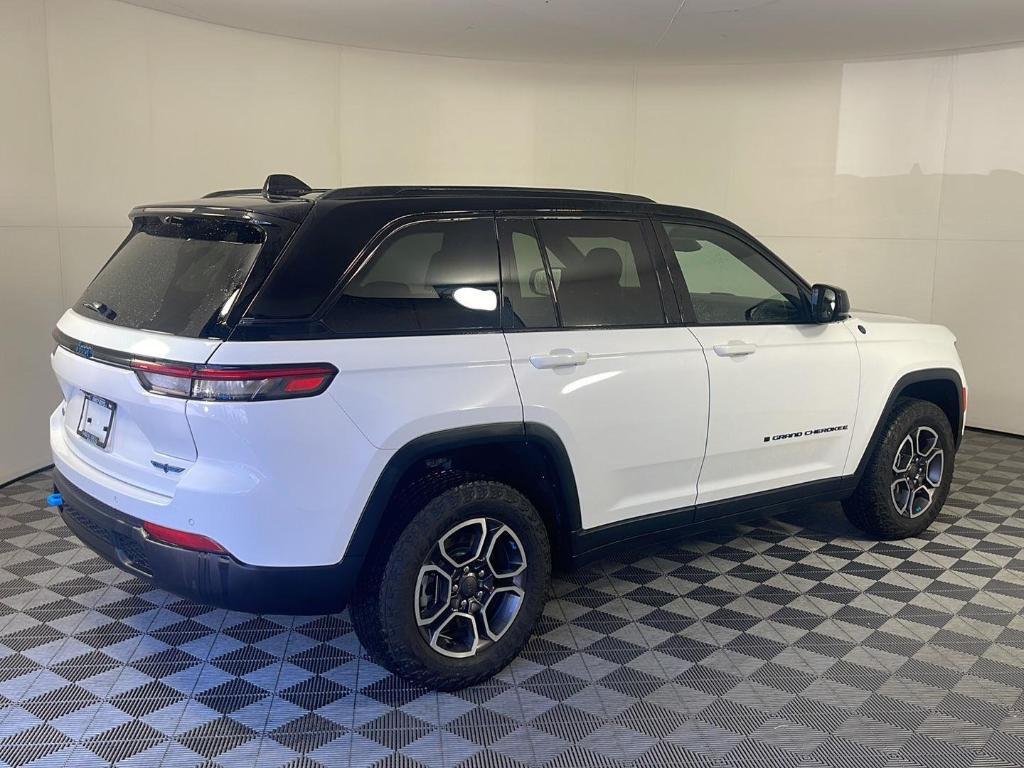 used 2023 Jeep Grand Cherokee 4xe car, priced at $33,495