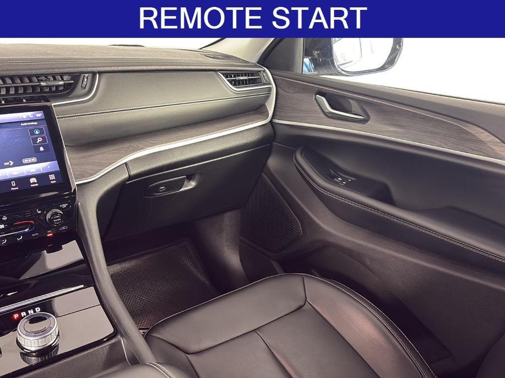 used 2023 Jeep Grand Cherokee car, priced at $30,795
