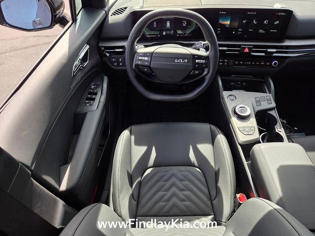 new 2026 Kia Sportage Plug-In Hybrid car, priced at $39,574