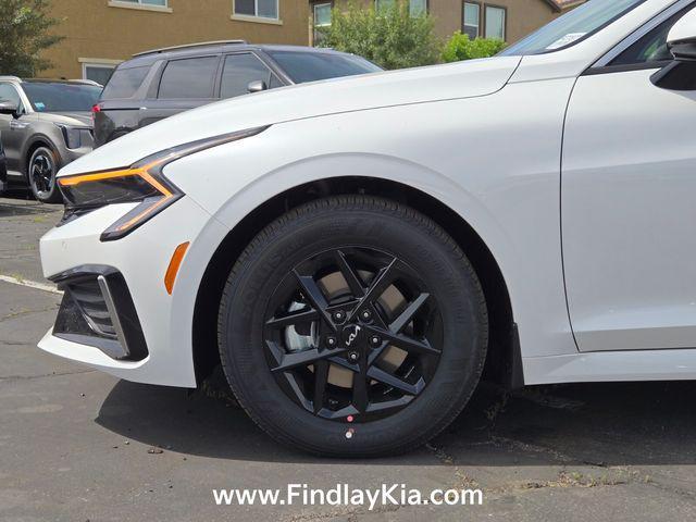 new 2026 Kia K5 car, priced at $28,722