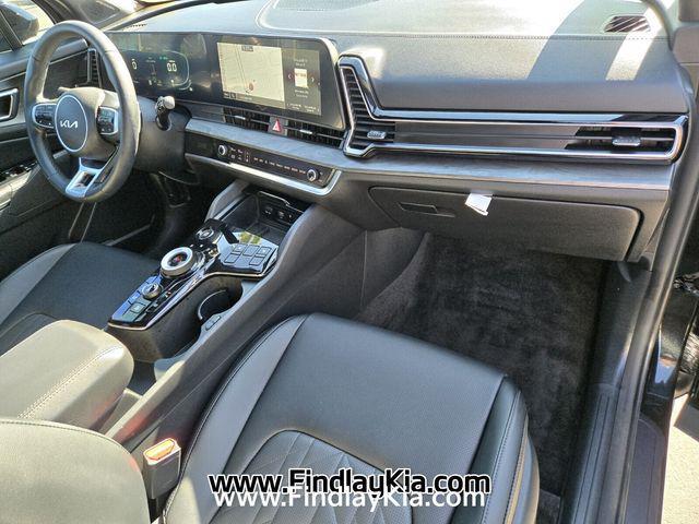 used 2025 Kia Sportage Plug-In Hybrid car, priced at $35,000