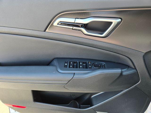 new 2026 Kia Sportage car, priced at $30,280