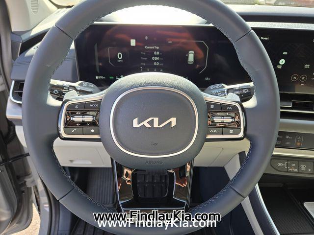 new 2026 Kia Carnival Hybrid car, priced at $48,460