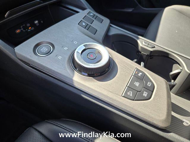 new 2026 Kia Sportage Plug-In Hybrid car, priced at $39,132