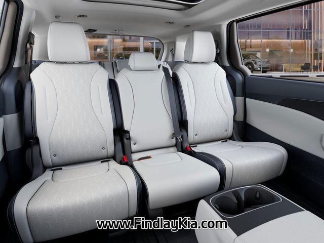 new 2026 Kia Carnival Hybrid car, priced at $48,045