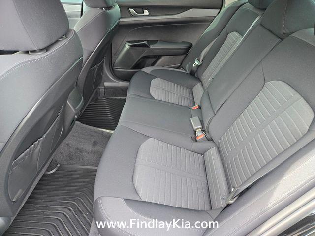 new 2026 Kia K5 car, priced at $28,083