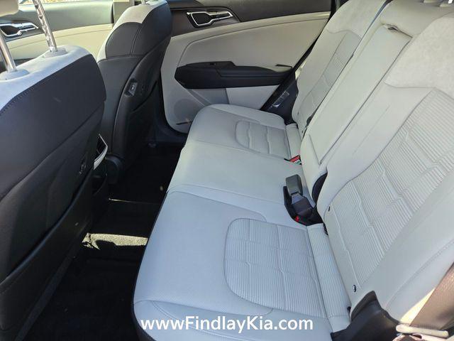 new 2026 Kia Sportage Hybrid car, priced at $39,101