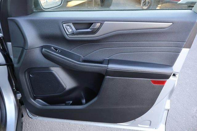 used 2023 Ford Escape car, priced at $19,999