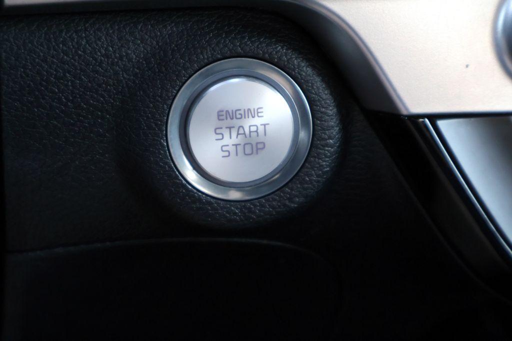 used 2025 Kia Telluride car, priced at $38,476