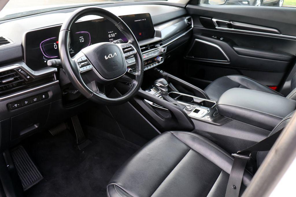used 2025 Kia Telluride car, priced at $38,476