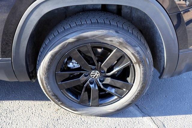 used 2021 Volkswagen Atlas car, priced at $16,868