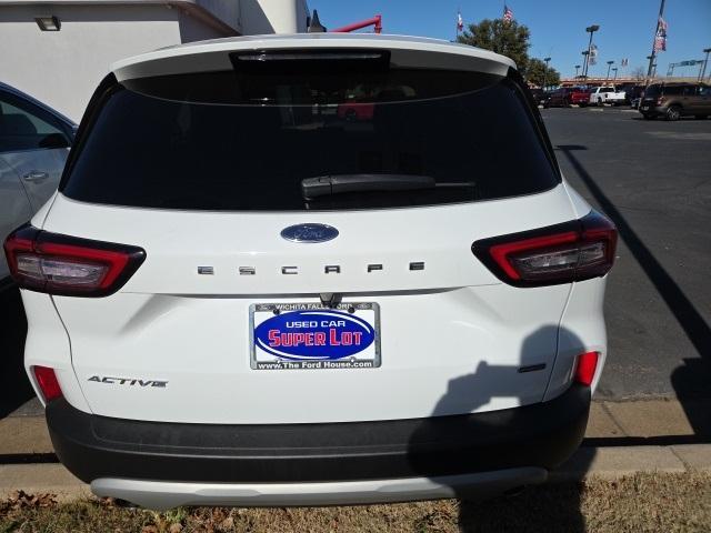 used 2023 Ford Escape car, priced at $19,999