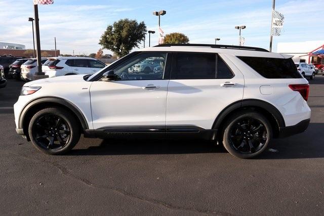 used 2023 Ford Explorer car, priced at $28,904