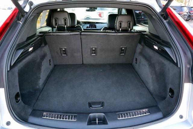 used 2020 Cadillac XT4 car, priced at $16,999