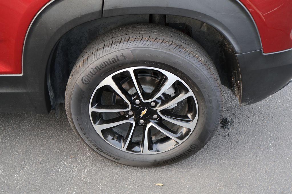 used 2025 Chevrolet TrailBlazer car, priced at $24,950