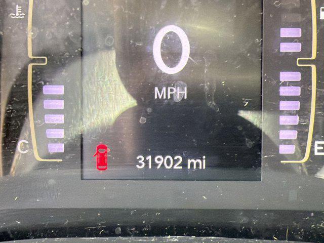 used 2020 Jeep Cherokee car, priced at $20,213