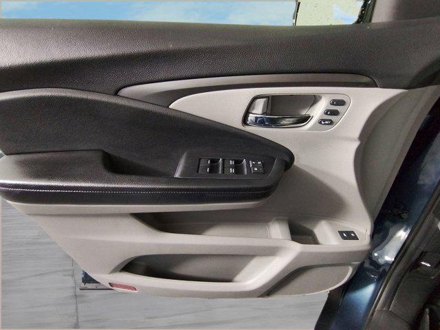 used 2019 Honda Pilot car, priced at $17,696