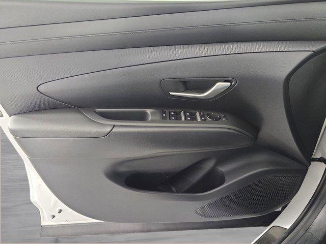 new 2025 Hyundai TUCSON Hybrid car, priced at $33,463