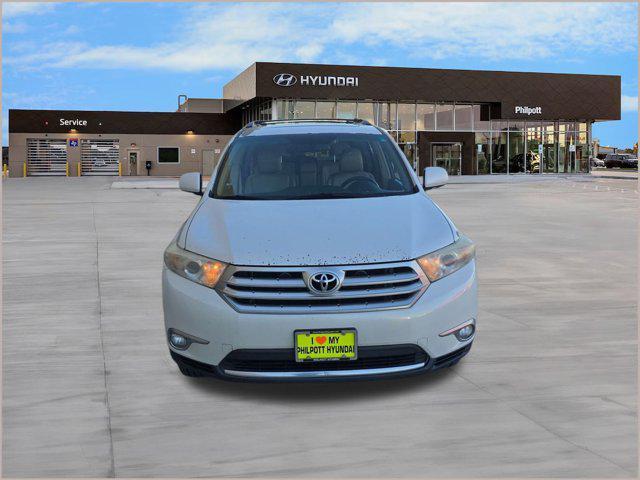 used 2012 Toyota Highlander car, priced at $7,998