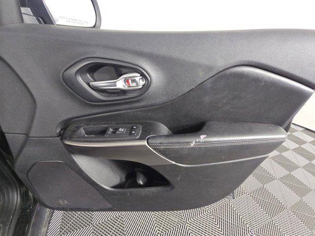 used 2019 Jeep Cherokee car, priced at $15,898