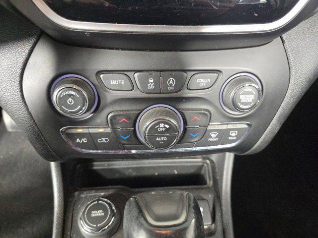 used 2019 Jeep Cherokee car, priced at $15,898