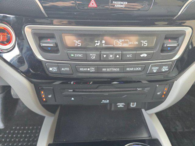 used 2019 Honda Pilot car, priced at $15,999