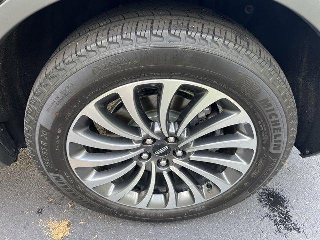 used 2022 Lincoln Aviator car, priced at $36,980