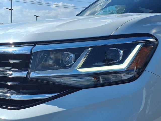 used 2022 Volkswagen Atlas Cross Sport car, priced at $16,500