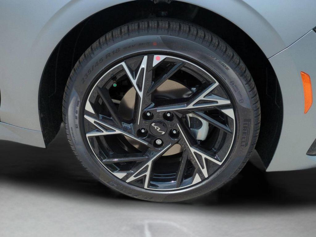 new 2026 Kia K5 car, priced at $31,194