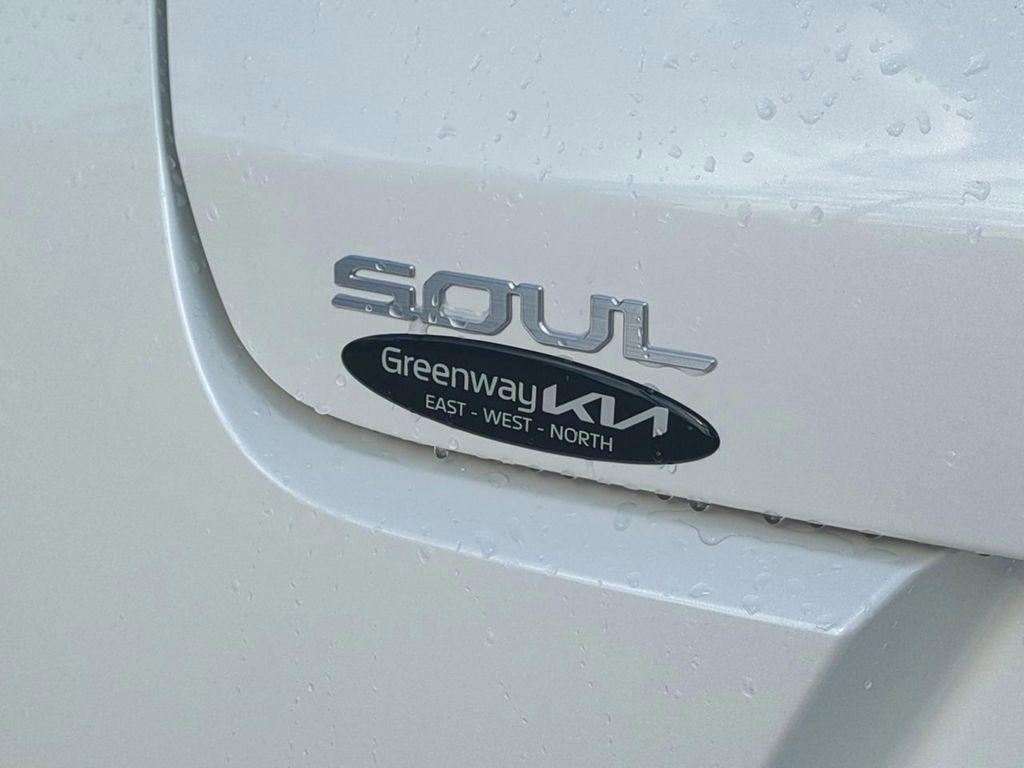 new 2025 Kia Soul car, priced at $19,354