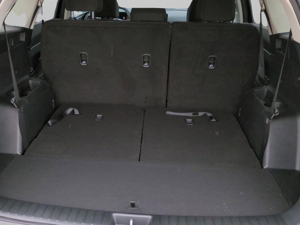 new 2026 Kia Sorento car, priced at $33,398
