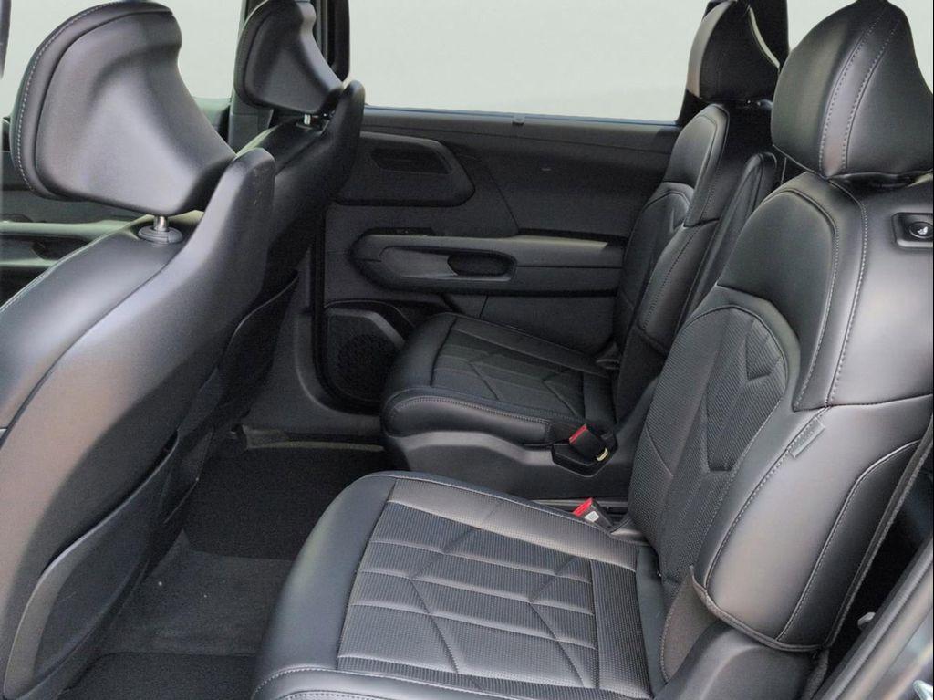 new 2027 Kia Telluride car, priced at $51,271
